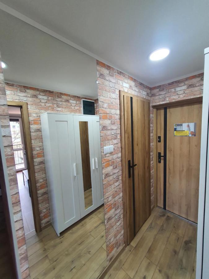 Jdk Apartamenty Mlynarska 44M2 6-Osobowy Kalisz  Luaran gambar